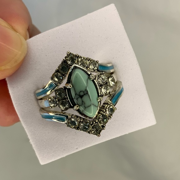 New three in one Turquoise Ring with Mojssanite Silver plated 3 piece ring set - Picture 6 of 8